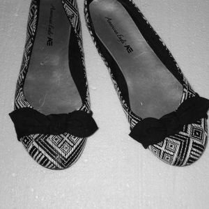 Cut shoes black and white sale that the best I can do with price 🙂